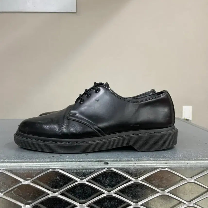 [BUNJANG] Dr. Martens 1461 Mono Black Leather Shoes UK 8 / 닥터마틴 1461 모노 블랙  UK8 (gr-5799)