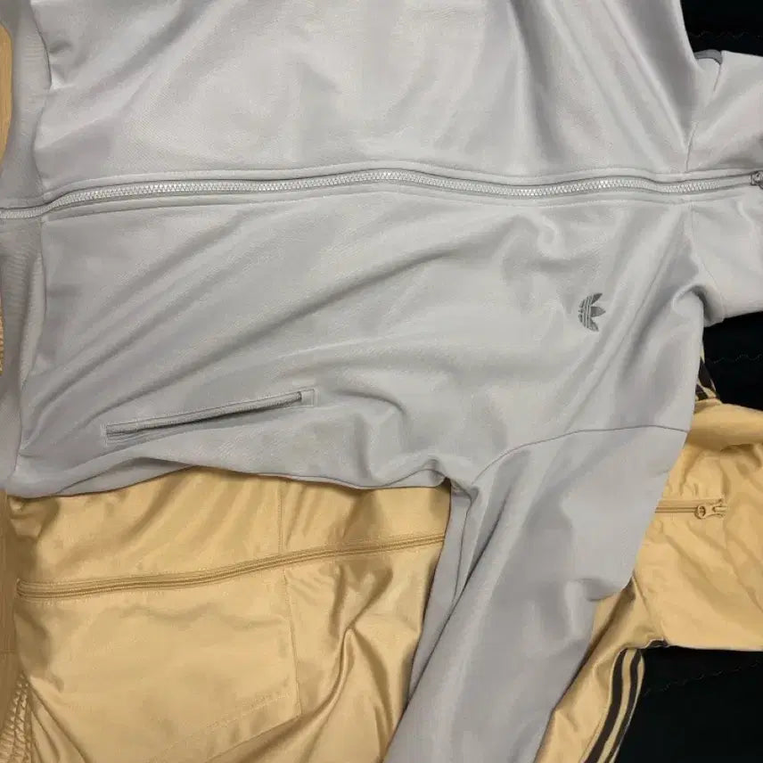 [BUNJANG] Adidas Track Jacket (Grey/Gold) / 아디다스 져지 판매