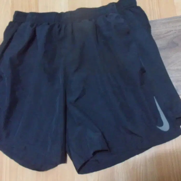 [BUNJANG] Nike Men's Black Training Shorts / 6천원구제 나이키 남성 트레이닝복 반바지 스포츠웨어 베-2