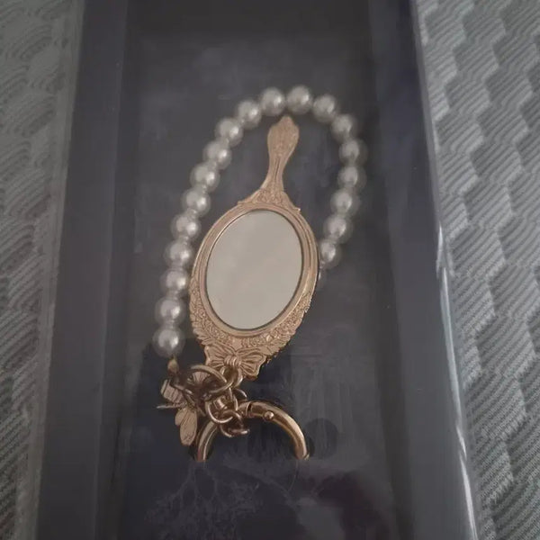 [BUNJANG] Twosome Bridgerton Collaboration Beaded Mirror Keyring / 투썸 브리저튼 콜라보 비즈 거울 키링