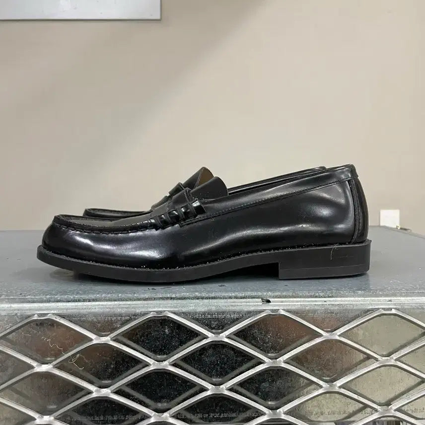 [BUNJANG] Haruta Penny Loafers Size 260 / 하루타 페니로퍼 260