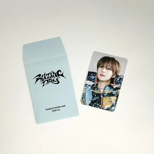 [BUNJANG] RIIZE Anton 2024 Fancon Rising Day RIIZE Version Photocard 1 / 라이즈 앤톤 2024 팬콘 라이징데이 라이즈 버전 포토카드 1 RIIZE ANTON 2024 FANCON RIIZING DAY RIIZE ver PHOTO CARD 1