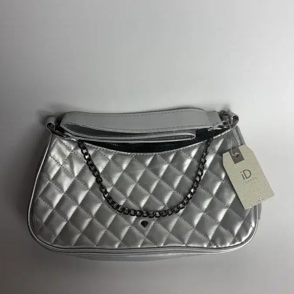 [BUNJANG] iD London Silver Quilted Shoulder Bag / iD London 실버 퀼팅 숄더백