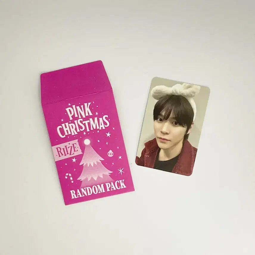 [BUNJANG] RIIZE Eunseok 2023 Pink Christmas Photocard / 라이즈 은석 2023 핑크 크리스마스 포토카드 포카 RIIZE EUNSEOK 2023 PINK CHRISTMAS PHOTOCARD 1