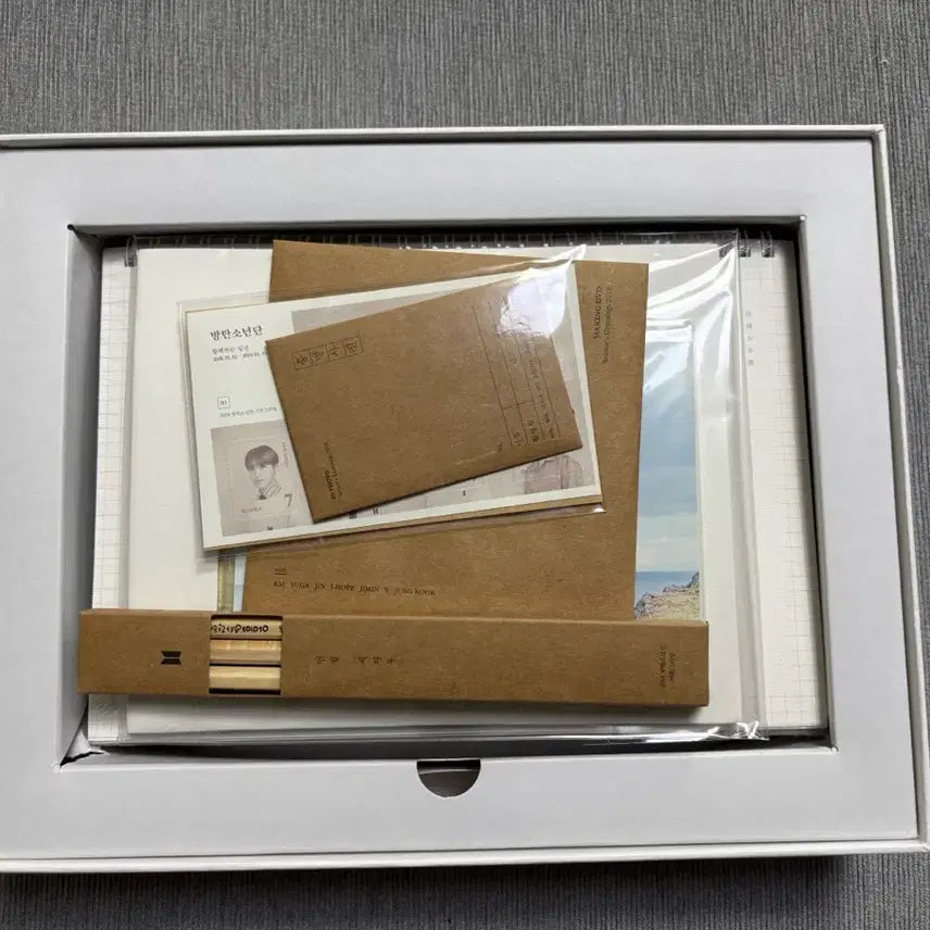 [BUNJANG] BTS 2018 Season's Greetings Set / 방탄소년단 2018 시즌그리팅