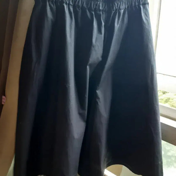 [BUNJANG] COS Skirt Shorts / 정품 ㅡ코스ㅡ치마  반바지. M-L   택포