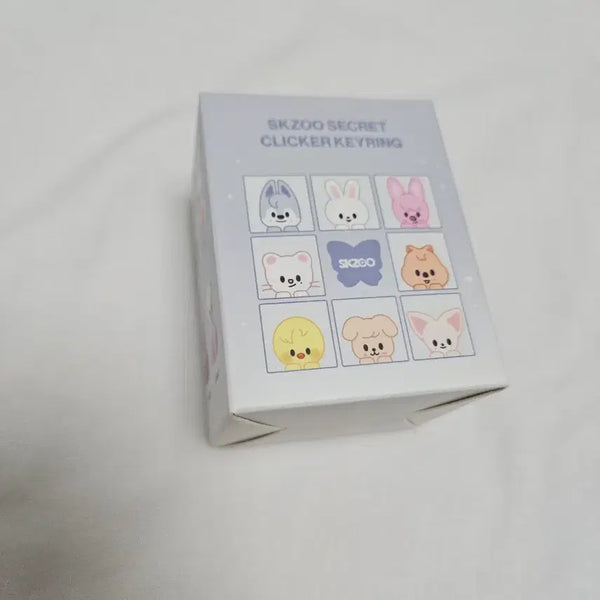 [BUNJANG] Stray Kids SKZOO Run It Clicker Keyring MD Goods / [미개봉] 스트레이키즈 런잇 스키주 시크릿 클리커 키링 엠디 굿즈 run it skzoo clicker keyring