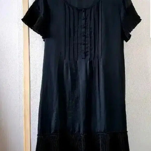 [BUNJANG] Club Monaco Silk Pleated Midi Dress / 클럽모나코 실크원피스