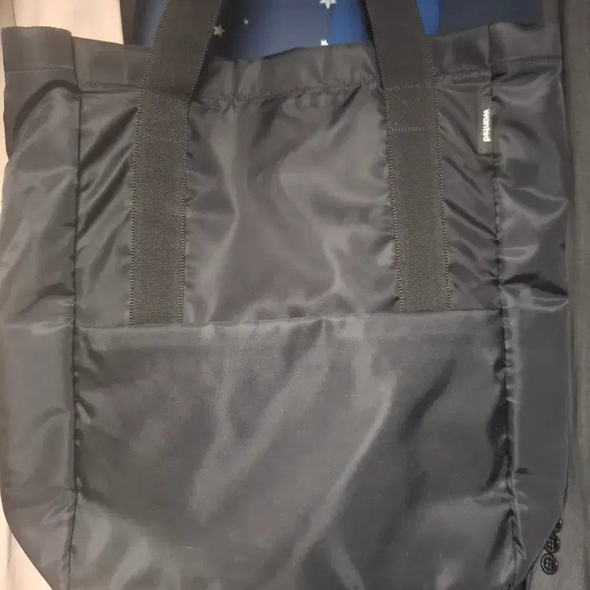 [BUNJANG] WANTED Tote Bag / WANTED토트백