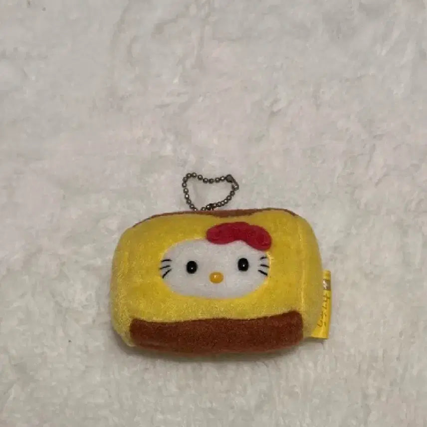[BUNJANG] Classic Kitty Castella Bread Doll Keyring / 고전키티 키티카스테라빵 인형키링