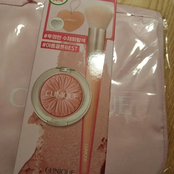 [BUNJANG] Clinique Ballerina Pop Brush & Mirror Set with Free Pink Hanging Pouch / 새제품)크리니크 발레리나팝 브러쉬 하트거울세트 크리니크 핑크여행용헹잉파우치 무료