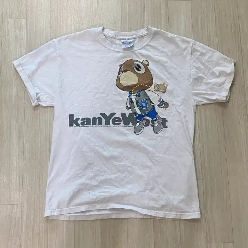 [BUNJANG] Kanye West Graduation Album T-Shirt / 00s 칸예웨스트 Graduation