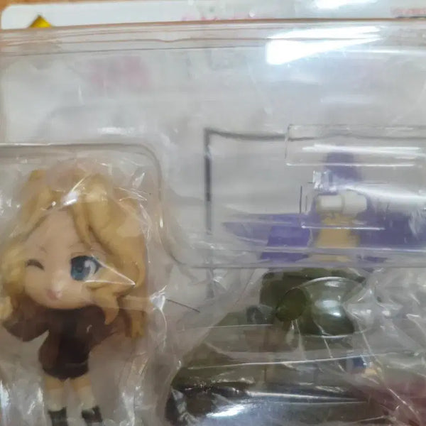 [BUNJANG] Banpresto Kay and Tank Figure Set / kay banpresto
