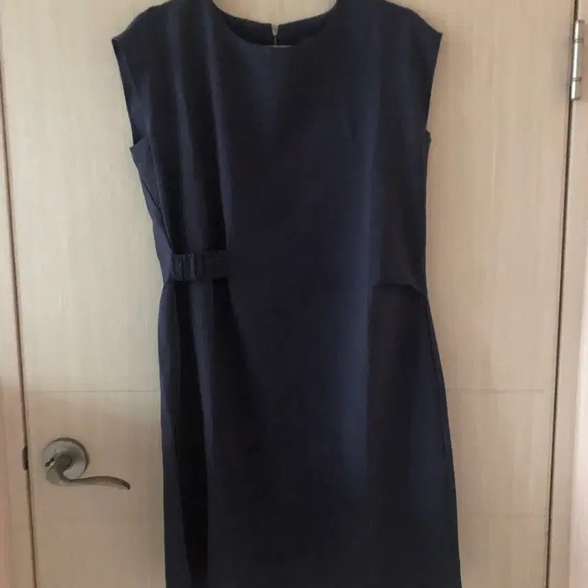 [BUNJANG] Navy Sleeveless Dress / 네이비 민소매 원피스