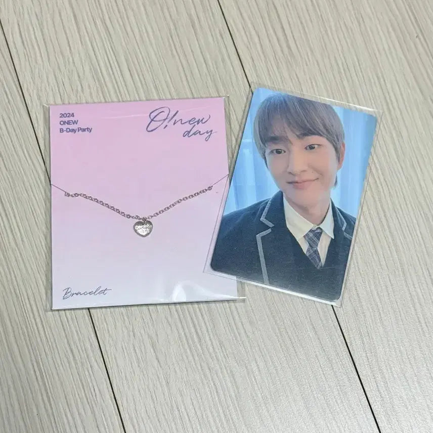 [BUNJANG] SHINee ONEW 2024 Birthday Party 'O!new day' Handwriting Silver Bracelet / 온유 생일파티 손글씨 실버팔찌 새상품