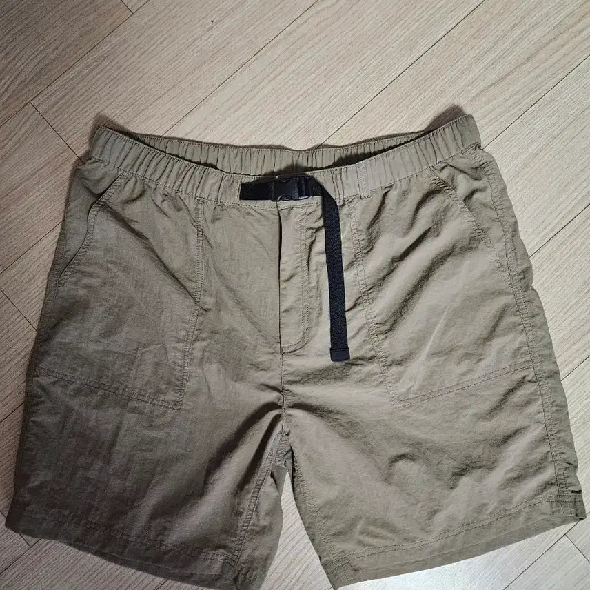 [BUNJANG] Musinsa Standard Khaki Men's Shorts 38 / 카키색 남성 반바지