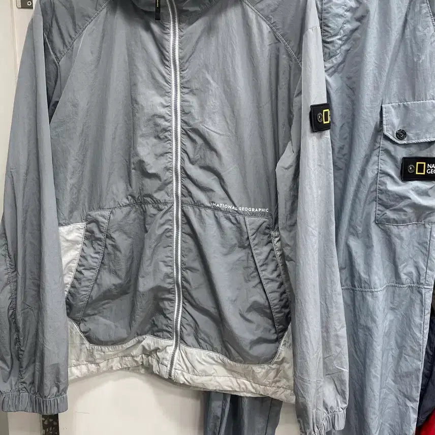 [BUNJANG] National Geographic Windbreaker Jacket and Pants Set XL/34 / [일괄판매/XL/34] 네셔널지오그래픽 바람막이 자켓 상의 하의
