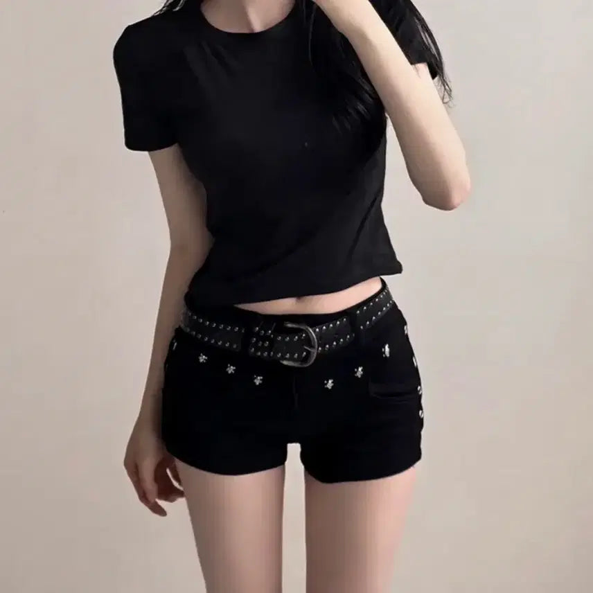 [BUNJANG] Studded Short Shorts / 에이블리 숏팬츠 반바지 스터드 찡 숏팬츠