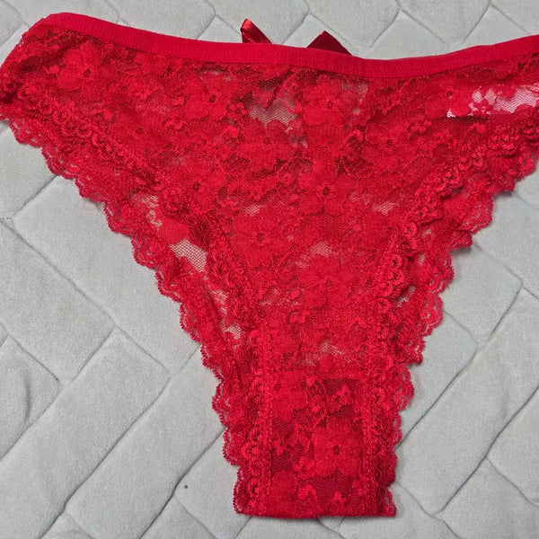 [BUNJANG] Low-Rise Rhinestone Lace T-Panty - Pre-owned / 로우라이즈 라인스톤 레이스 T팬티 - 중고