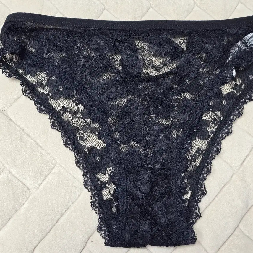 [BUNJANG] Low-Rise Rhinestone Lace T-Pants (Used) / 로우라이즈 라인스톤 레이스 T팬티 - 중고