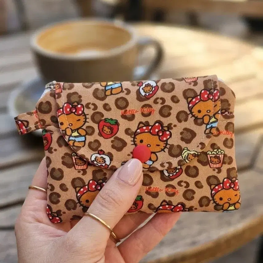 [BUNJANG] Hello Kitty Leopard Print Two-Way Card Holder / 호피키티 투웨이 카드지갑
