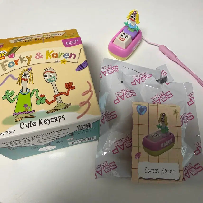 [BUNJANG] Toy Story Forky Keycap Keyring / 토이스토리 포키 키캡 랜덤 키링/ 포키 키캡 키링/ 카렌 키캡키링