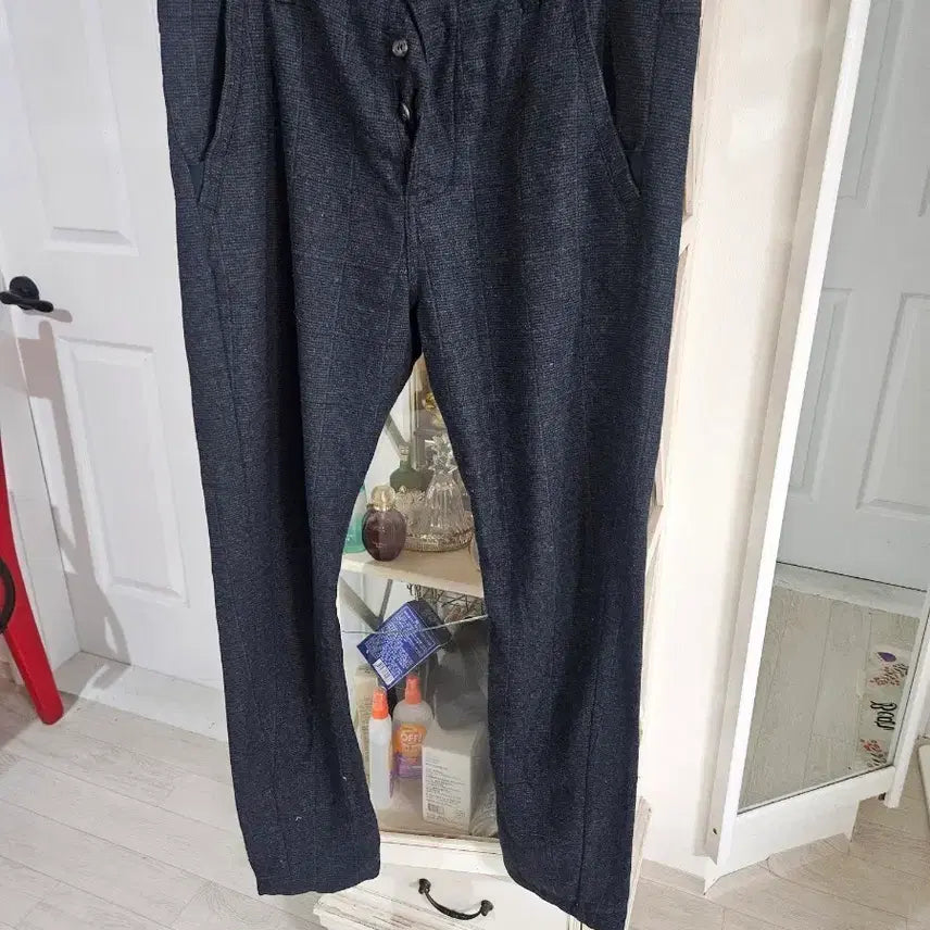 [BUNJANG] Skinny Carrot Slacks Dark Navy / 스키니 캐롯 슬랙스 다크 네이비