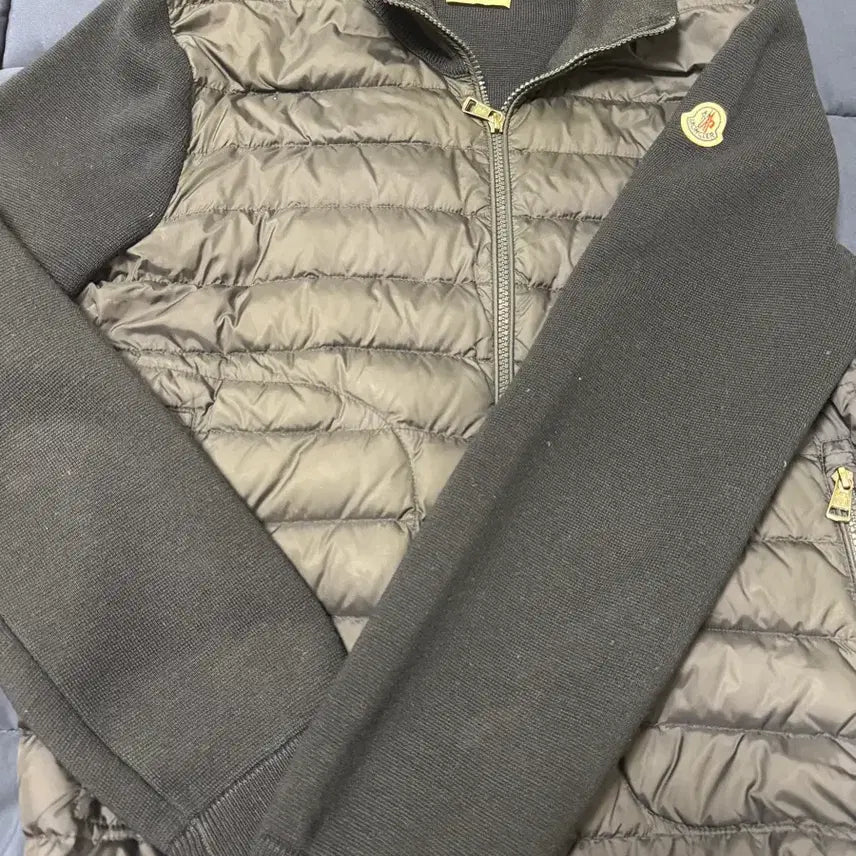 [BUNJANG] Moncler Knit Padded Jacket Navy M / 몽클레어 니트패딩 네이비 M