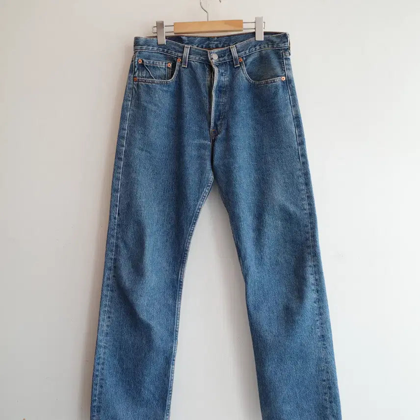 [BUNJANG] Levi's 501 Vintage Denim Jeans (Made in USA) / 90s Levis 리바이스 빈티지 데님 (MADE IN USA)