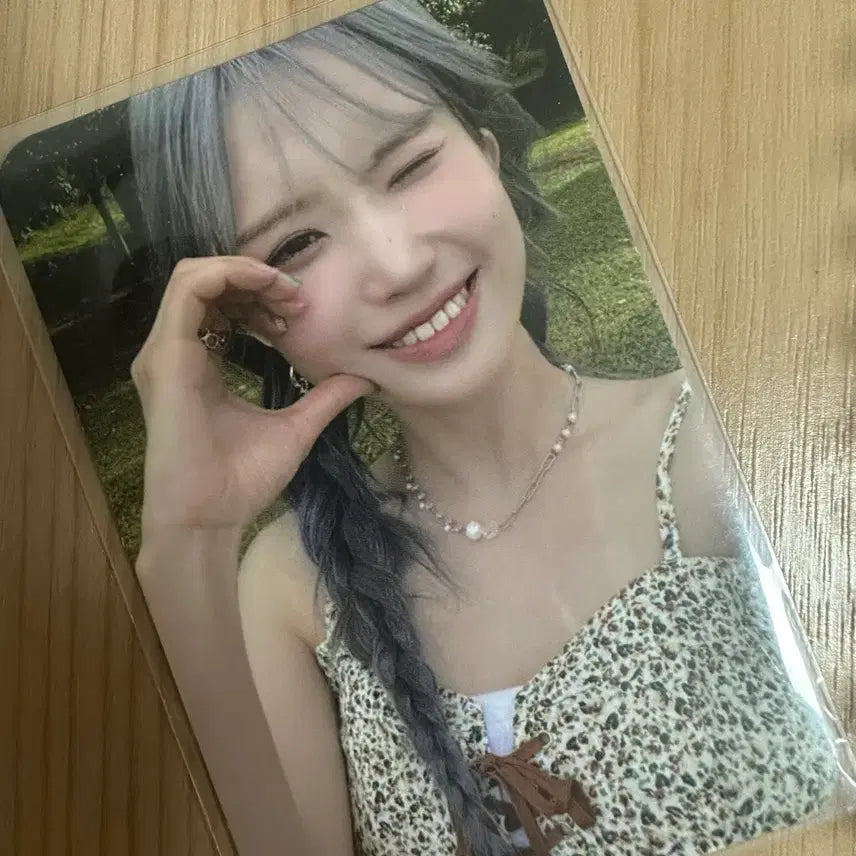 [BUNJANG] fromis_9 Song Hayoung Sweet Day We Is We POB Photocard / [판매] 프로미스나인 송하영 스디웨 이즈위 특전 포토카드