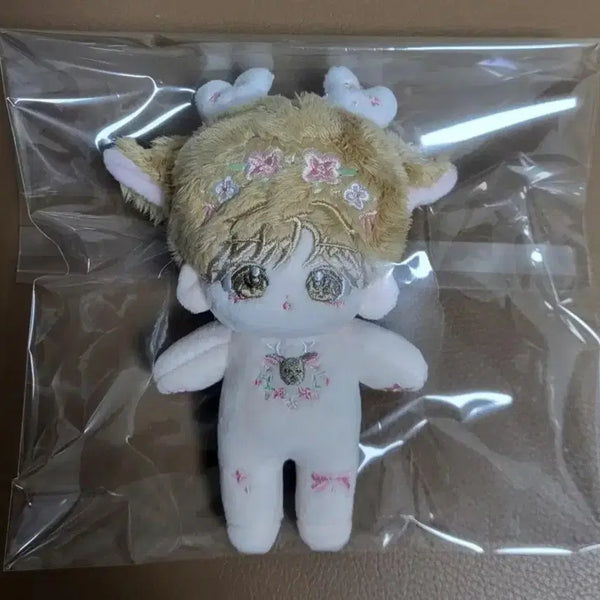 [BUNJANG] Debut or Death: Spring Blossom Ahyeon SP (10cm Plush) / 데못죽 봄꽃아현sp 선아현 속성 10cm 솜인형 새상품 원가이하 데뷔못하면죽는병걸림