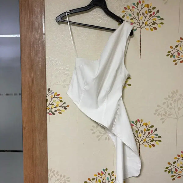 [BUNJANG] Zara Asymmetric Off-Shoulder Blouse / 자라 비대칭오프숄더 블라우스