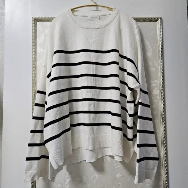 [BUNJANG] White Stripe Knit Oversized Top / 화이트 스트라이프 니트