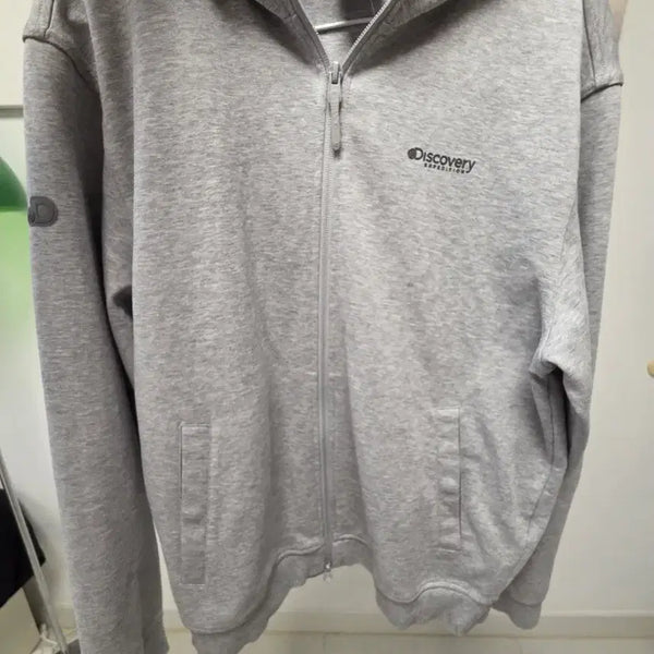 [BUNJANG] Discovery Expedition Hood Zip-up Grey Size 95 / 디스커버리 익스페디션 후드 집업 그레이 95