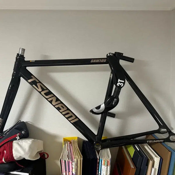 [BUNJANG] Tsunami Black Gold Frame Bicycle / 쓰나미 블랙골드 프레임 판매 합니다