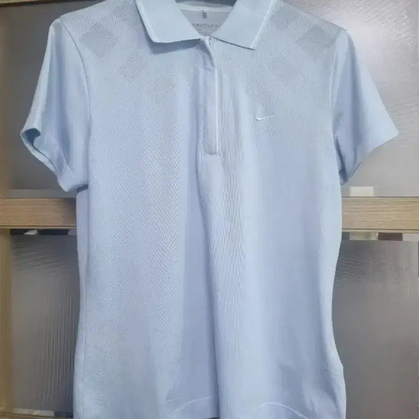 [BUNJANG] Nike Golf Short Sleeve Polo Shirt Sky Blue / 나이키 골프 반팔 카라티 셔츠 연하늘색90