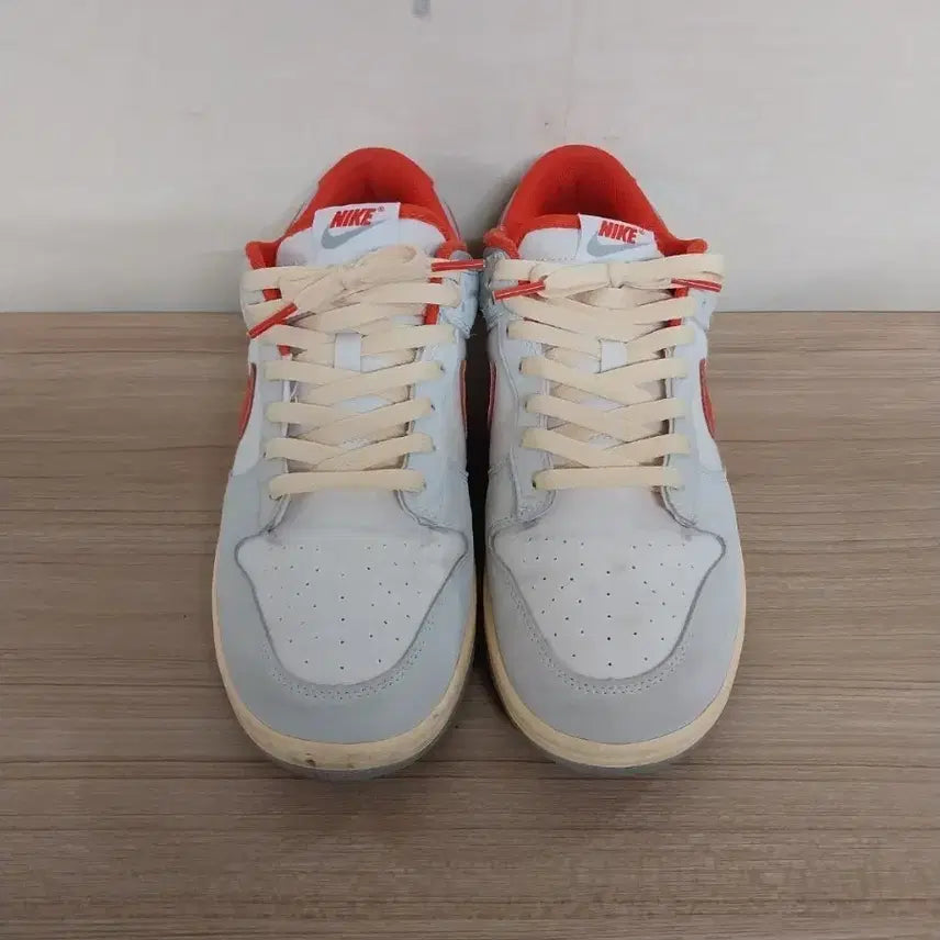 [BUNJANG] Nike Dunk Low Photon Dust Ivory/Orange Suede/Synthetic Leather Men's Sneakers (275) / 남성 나이키 덩크 로우 세일  &포톤더스트 운동화 (275)