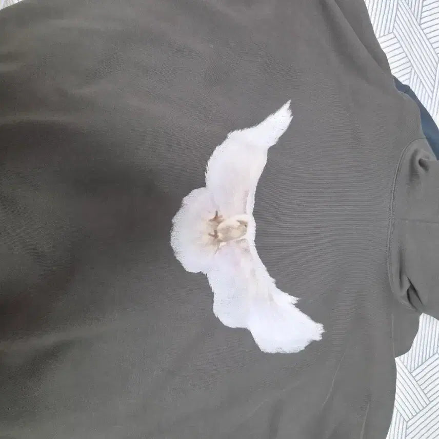 [BUNJANG] Yeezy Dove Hoodie Dark Grey L / 이지 도브 후드 다크그레이 L