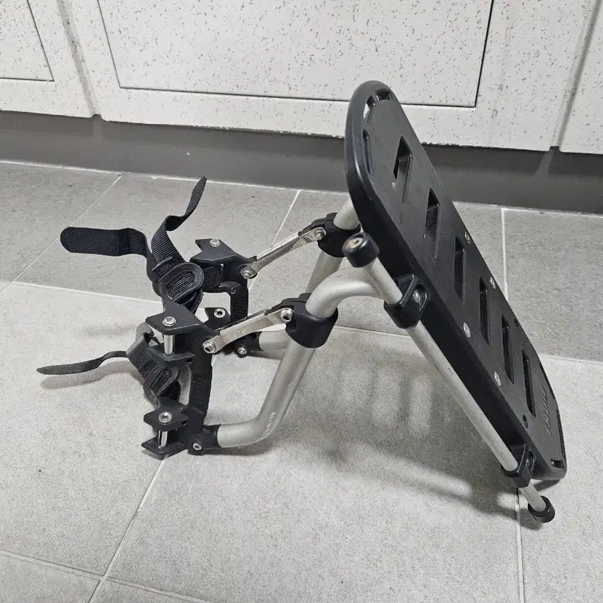 [BUNJANG] Thule Tour Rack Bicycle Rear Rack / 툴레 투어랙 자전거 짐받이