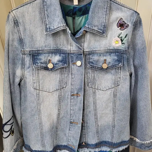 [BUNJANG] GGPX Denim Jacket Butterfly Flower Embroidery / GGPX 청자켓 나비 꽃 자수
