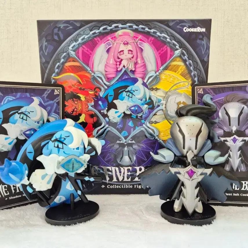 [BUNJANG] Cookie Run Kingdom Shadow Milk Cookie & Silent Salt Cookie Collectible Figure Set / 쿠키런 킹덤 쉐도우밀크 쿠키&사일런트솔트 쿠키 피규어