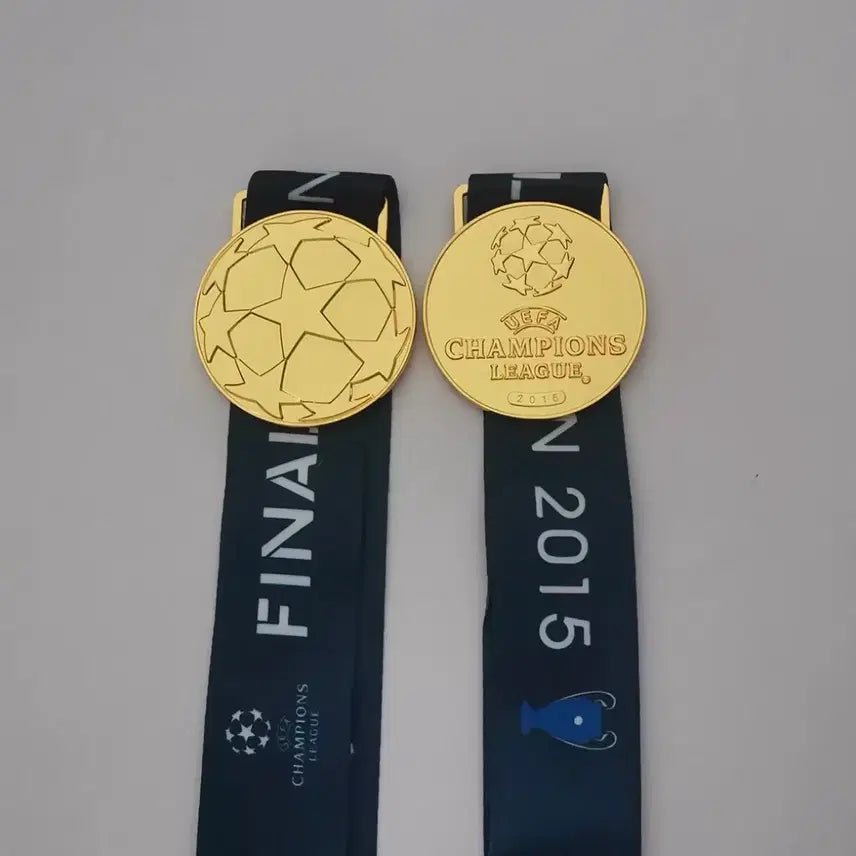 [BUNJANG] 2015 Barcelona Champions League Winners Medal / 2015 바르셀로나 챔피언스리그 우승 메달