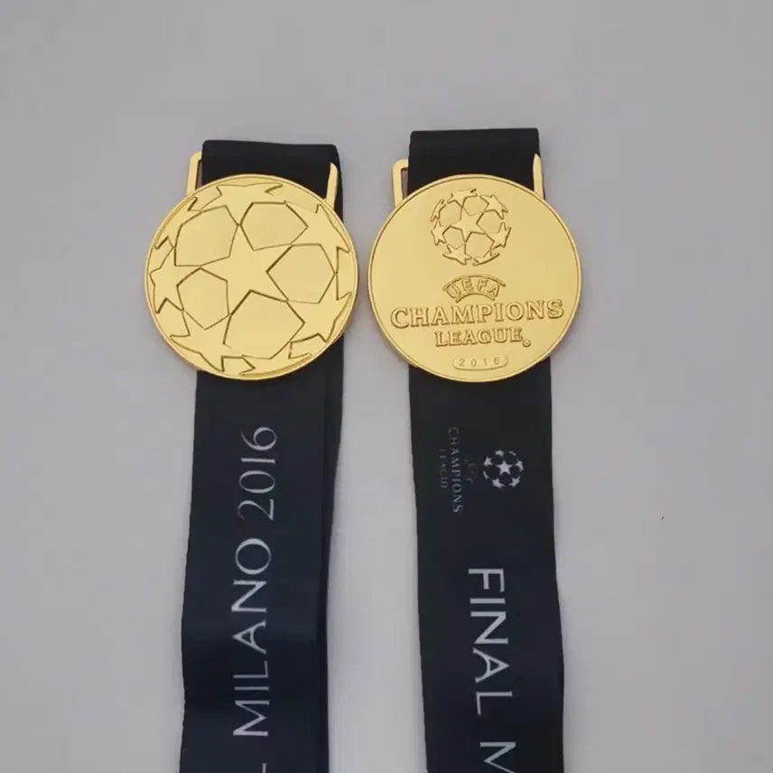 [BUNJANG] 2016 Real Madrid Champions League Winners Medal / 2016 레알 마드리드 챔피언스리그 우승 메달