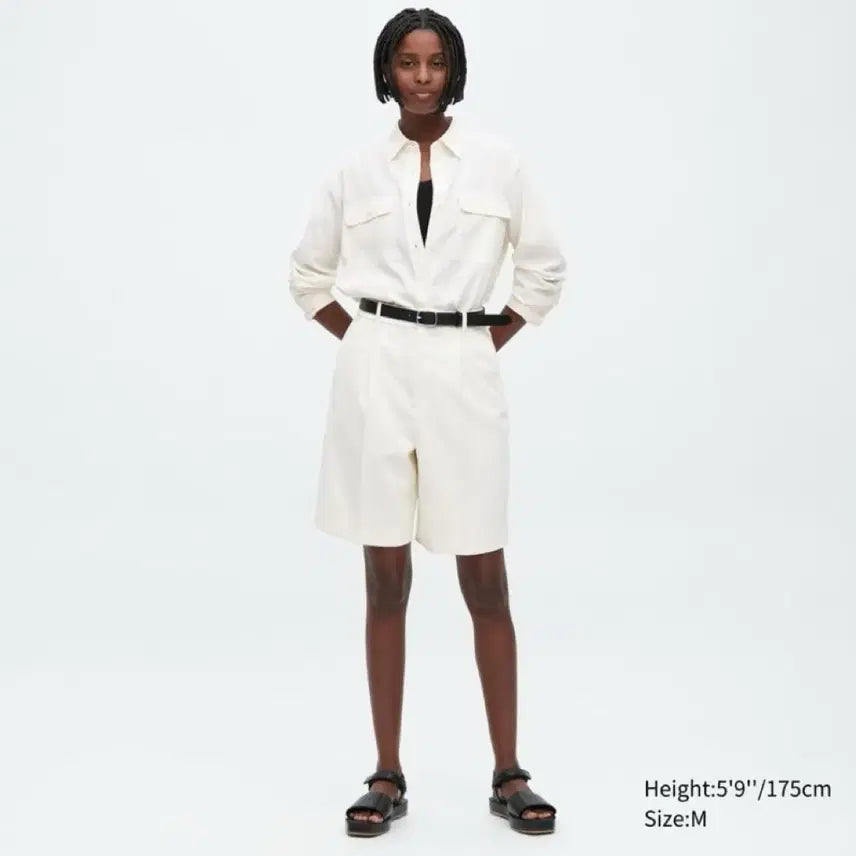 [BUNJANG] Uniqlo Stretch Bermuda Shorts / (새상품)유니클로 감탄버뮤다 팬츠 L
