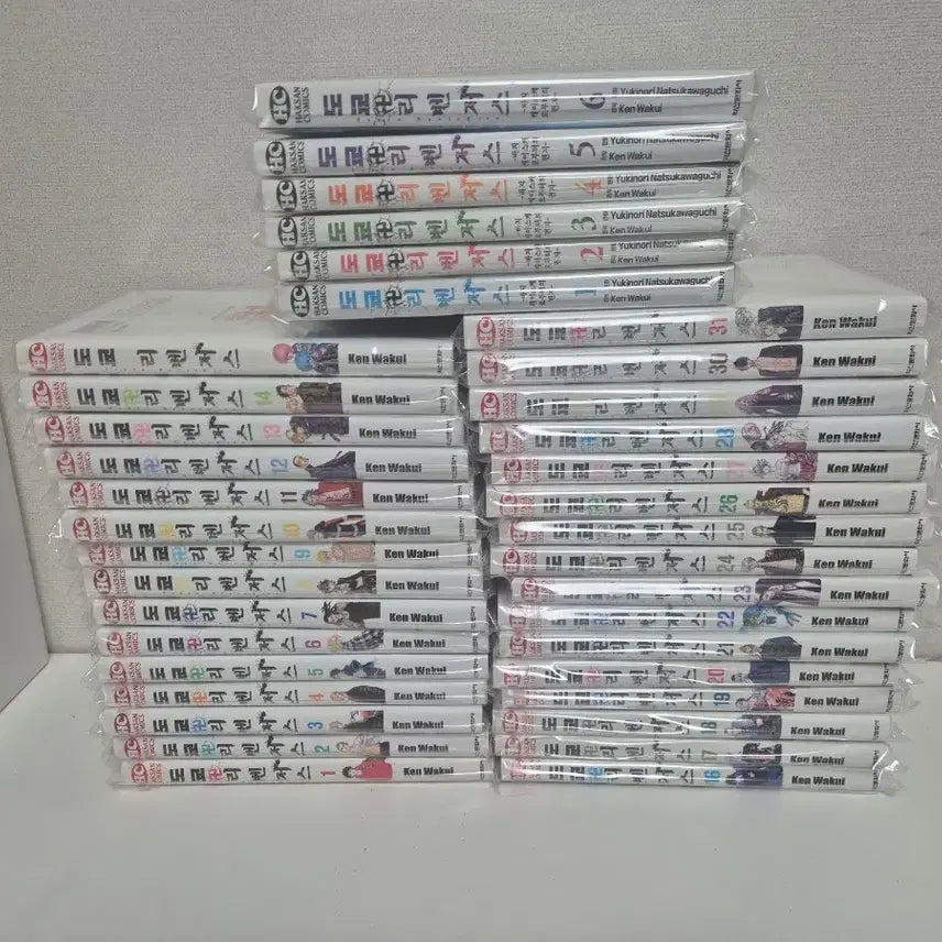 [BUNJANG] Tokyo Revengers Complete Set Volumes 1-31, Baji Keisuke Focus Volumes 1-6 / 도쿄 리벤저스 31권 전권, 바지 케이스케 6권 전권