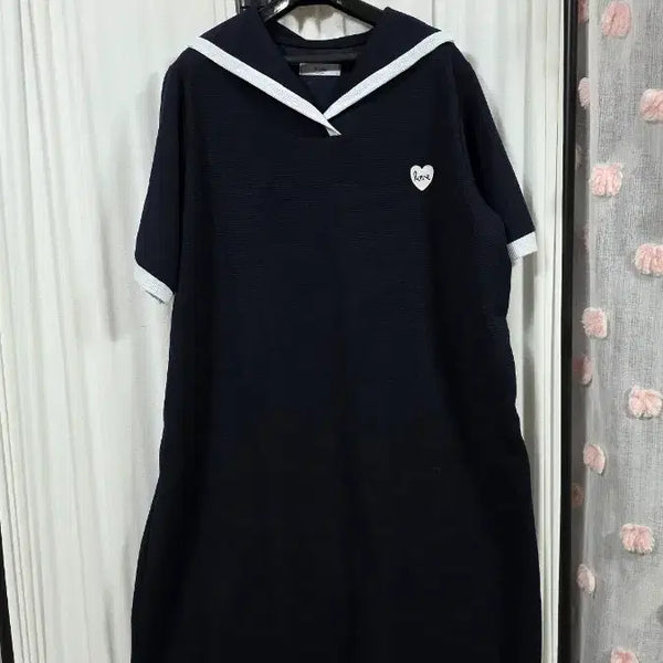 [BUNJANG] Women's Comfortable Jersey Long Dress with Heart Embroidery / 예쁜카라롱원피스(F)