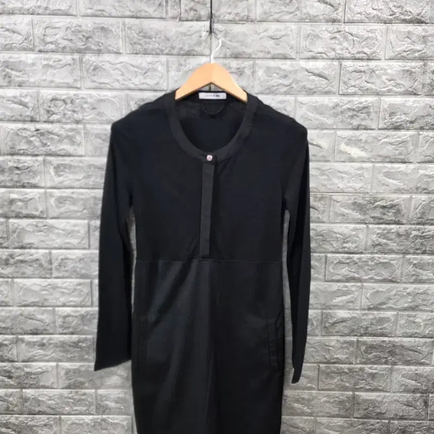 [BUNJANG] Lacoste Black Long Knit Dress Size 95 / 라코스데  블랙 롱 원피스  사이즈 95 상태아주좋아요