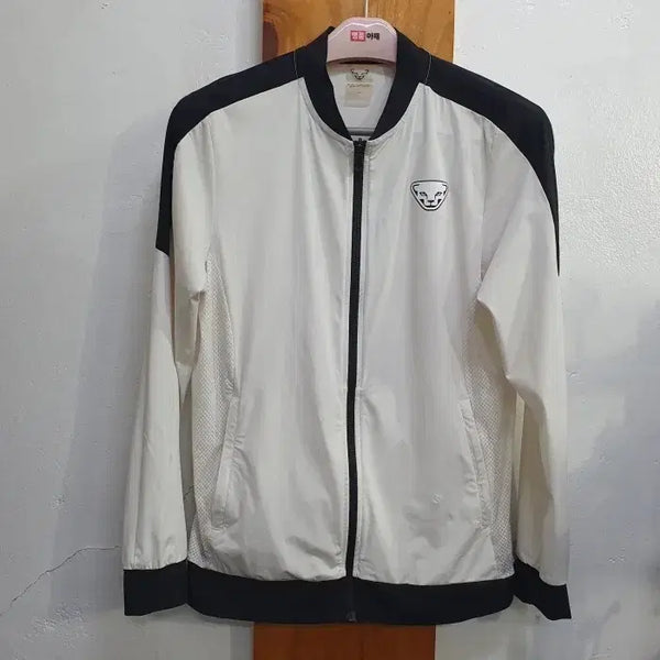 [BUNJANG] DYNAFIT Men's Functional Mesh Windbreaker Zip-Up Jacket (Size L) / 다이나핏 남성 기능성 메쉬 바람막이 집업 자켓(100)