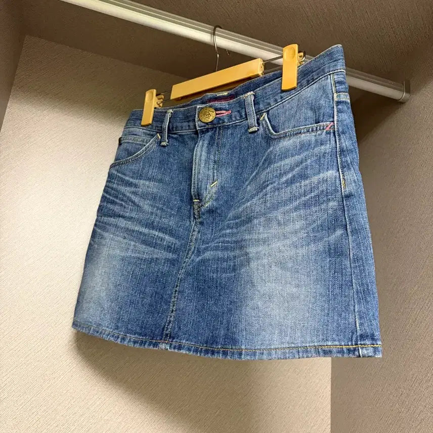 [BUNJANG] Karahana Kokomori Suzuko Kamome Sanso Sungarden Party Vintage Mini Skirt / 카라하나 코코모리 카메 스즈코 카모메산장 선가든파티 빈티지 리 미니 스커트
