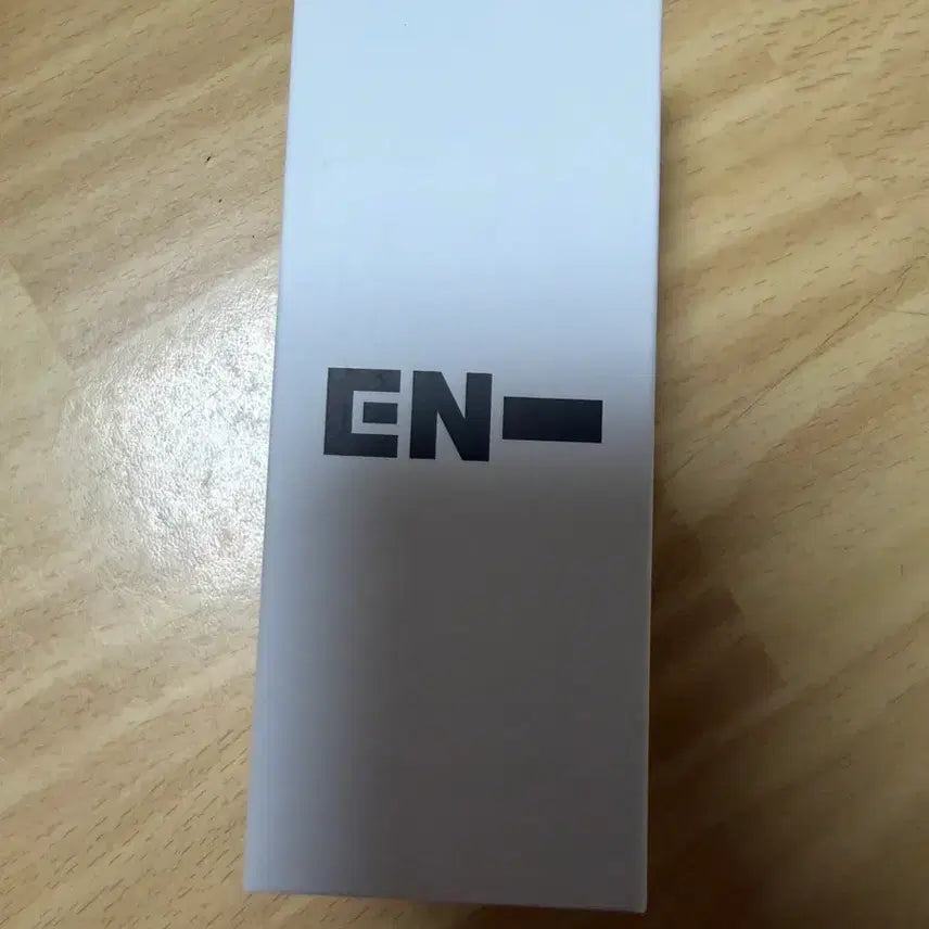 [BUNJANG] ENHYPEN Lightstick Ver.2 Keyring / 엔하이픈 응원봉2키링